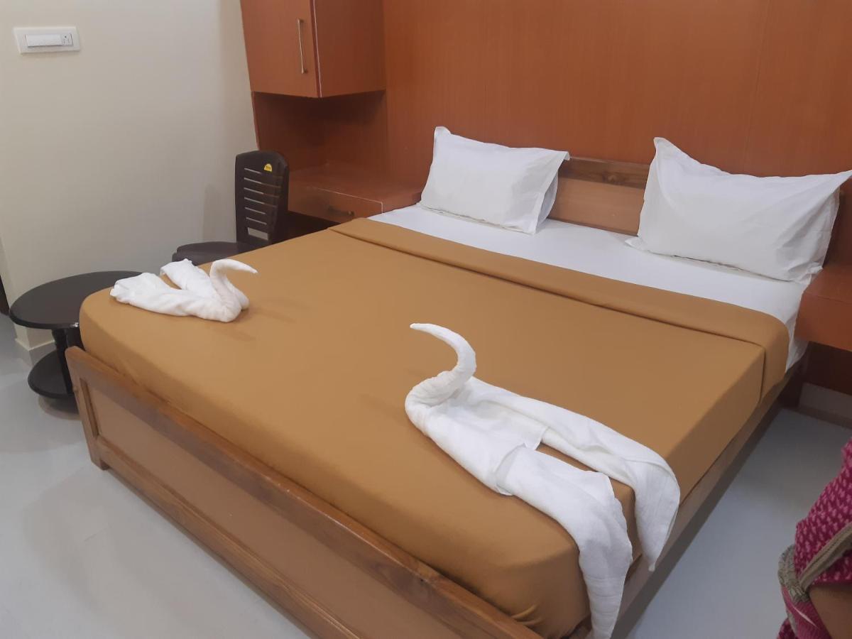 Aranmagan Residency Hotell Tiruchchendūr Eksteriør bilde